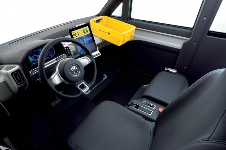  Volkswagen eT Concept 2011 года  (фото 2 из 9)